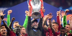 唏嘘！曼城30岁弃将无球可踢：巅峰身价1.6亿，如今仅剩1000万